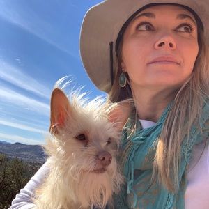 Meet your Posher, Andrea